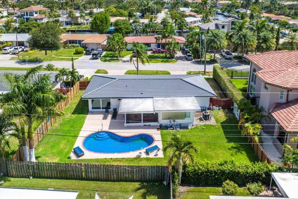 Amazing Home W Heated Pool 8 Mins To The Beach Lighthouse Point Exterior foto